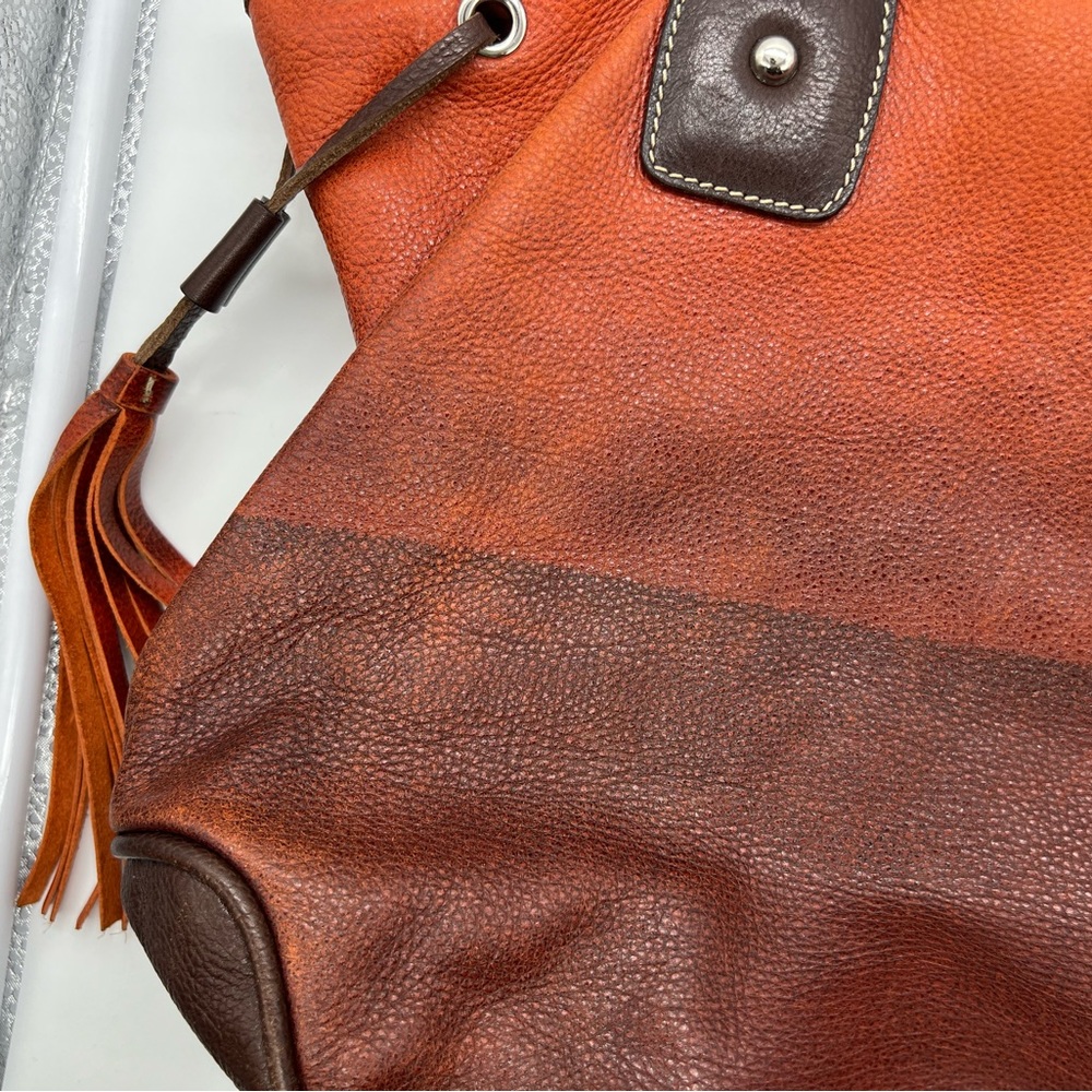 ROOTS Vintage Sunset Orange Brown Ombre Pebbled Leather Shoulder Bag Tote - Picture 6 of 13